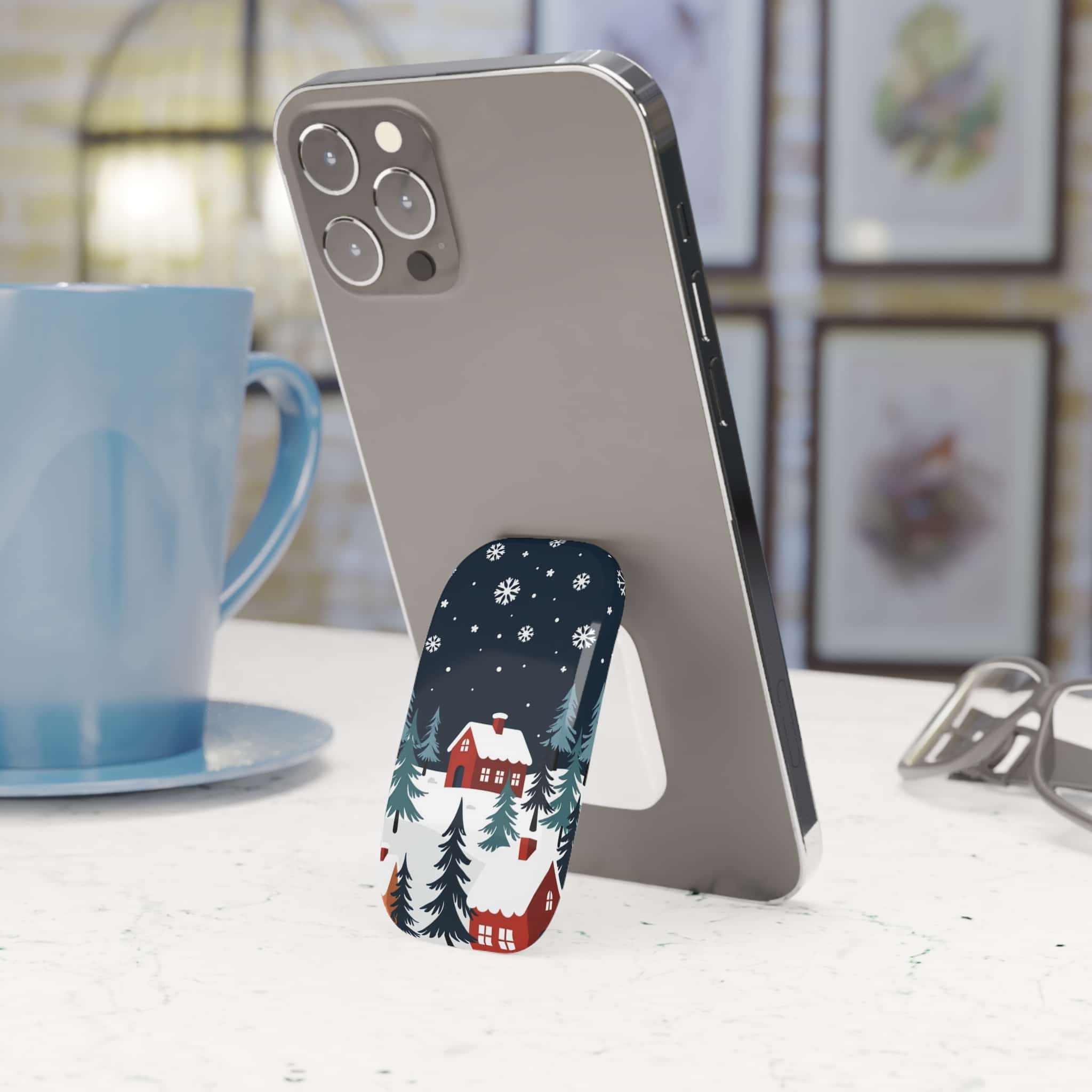 Winter Snowy Cottage Click-On Phone Grip Winter Snowy Cottage Click-On Phone Grip