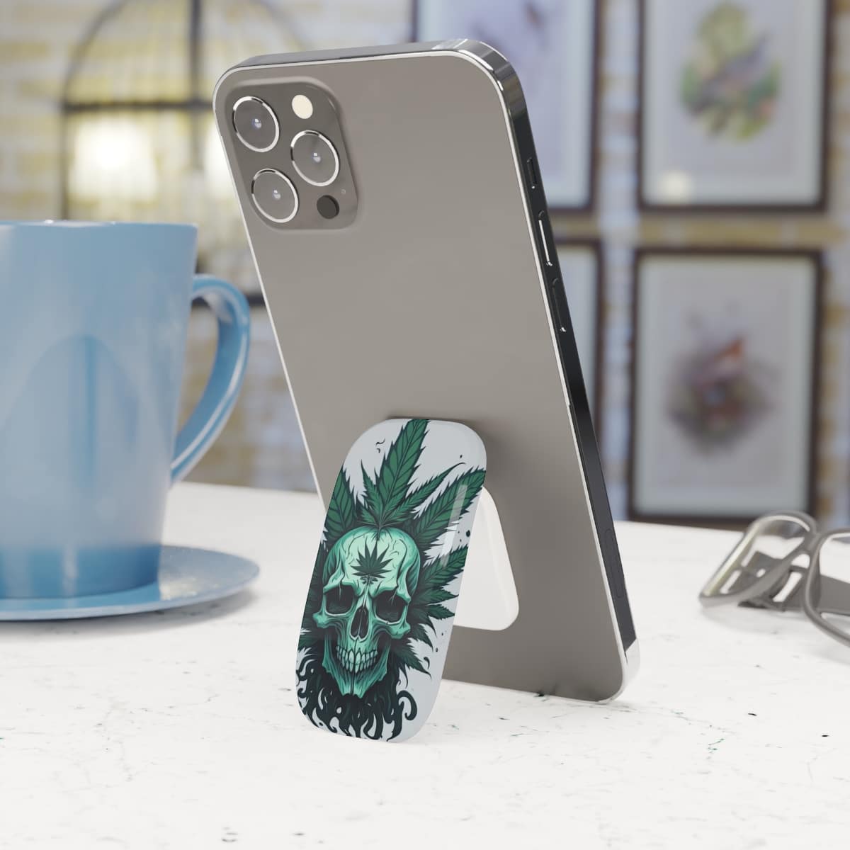 Skull Leaf Fusion Click-On Phone Grip Skull Leaf Fusion Click-On Phone Grip